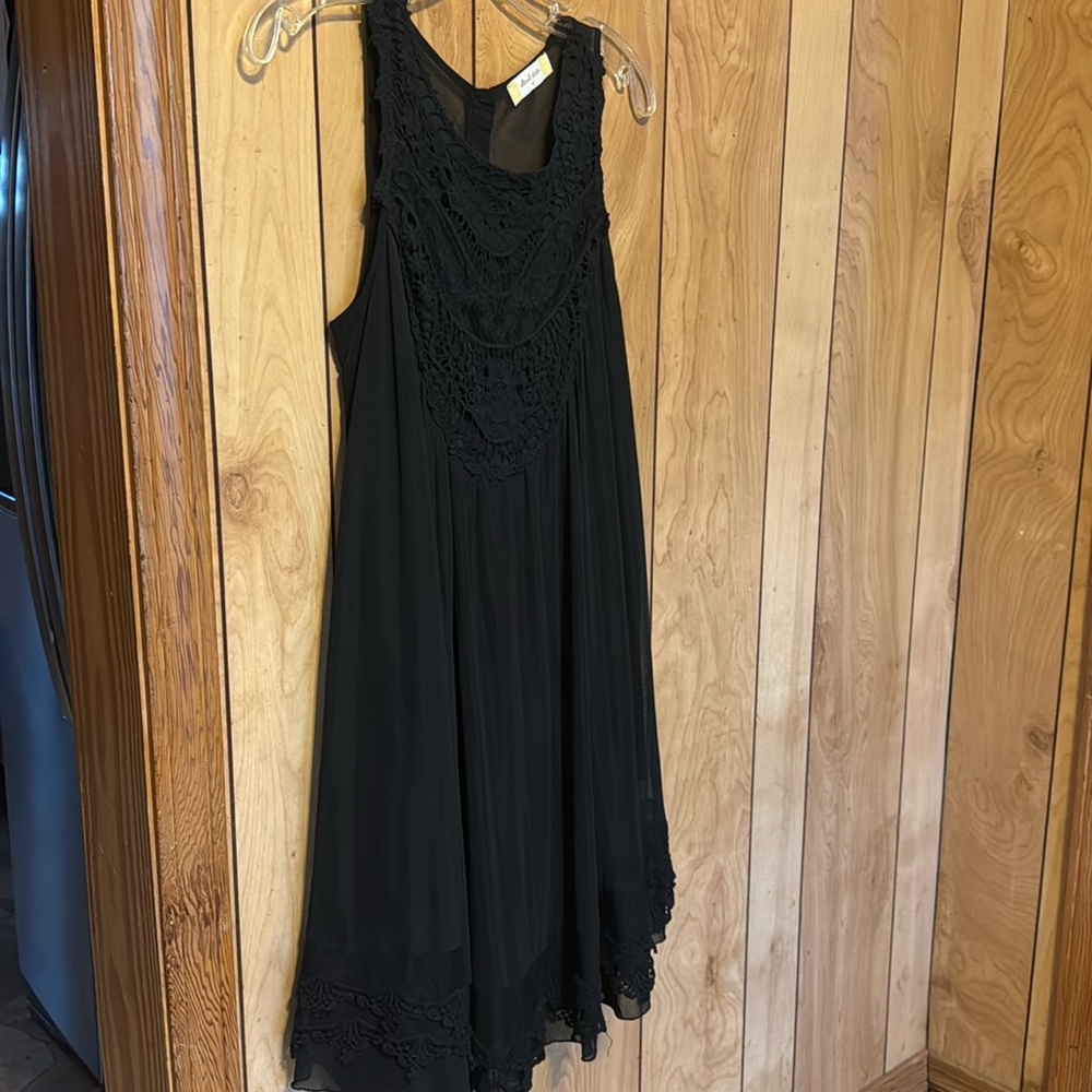 Midi dress Black Alterd  state L NWOT